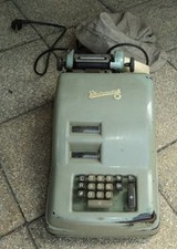 alte Rechenmaschine