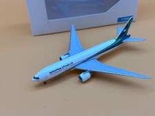 Herpa Wings 1:500 SAMPLE Iraqi Airways Boeing 777-200LR NH 3-4 2015 YI-AOZ