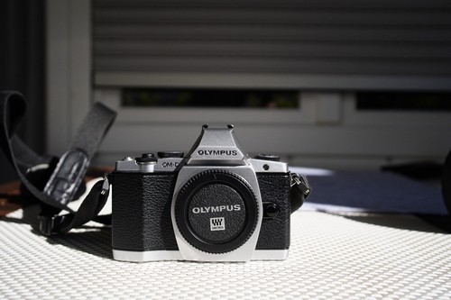 Olympus blitz - om-d,