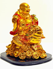 Goldener Lachender Buddha auf