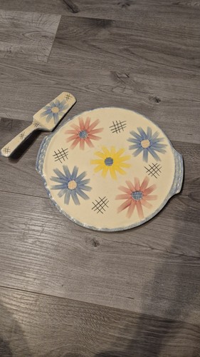 Kuchenplatte mit blumen dekor - kuchenplatte,