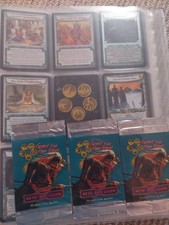 Ordner voller Karten von