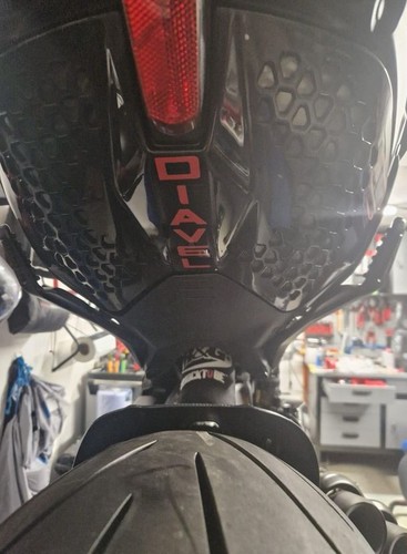 Aufkleber klebstoff ducati - aufkleber,