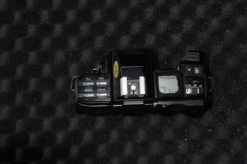 Minolta 7000 analog slr - minolta, af,