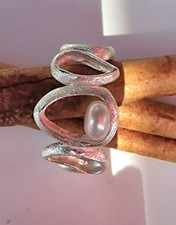 Estelle Ring 925ér Silber matt Perle  Größe 62 - tolles Design