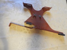 Flender Laufroststütze Laufrosthalterung Dachtritt Laufrost rot