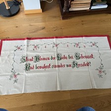 Altes Mangel/Rolltuch, Leinen mit breiter roter  Webkante Länge  ca 140 X 7 0 cm