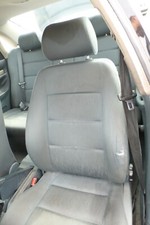 Audi A4 B5 8D Sitz vorne links