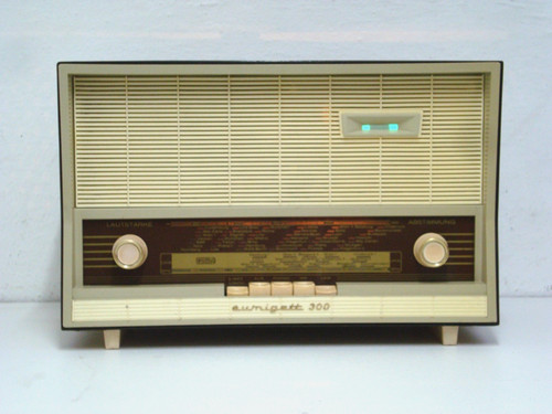 Kleines röhrenradio eumig - kleines,