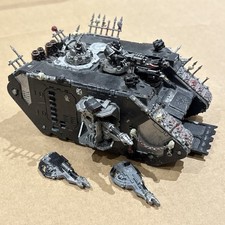 Land Raider Chaos Space Marines - Warhammer 40k Games Workshop. Bemalt