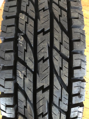 Ganzjahresreifen lt235 80 - 1x,