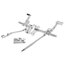 Vorverlegte Fußrastenanlage