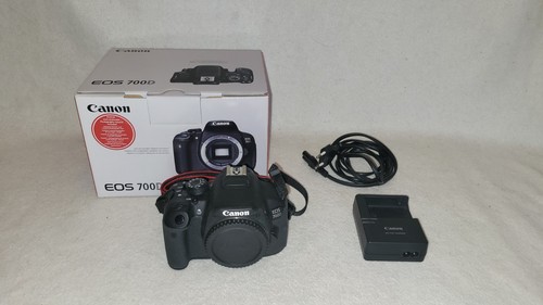 Canon eos 700d - 18, dslr