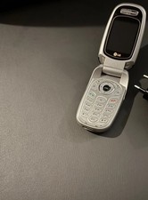 Klapp Handy | LG C3320 in Top