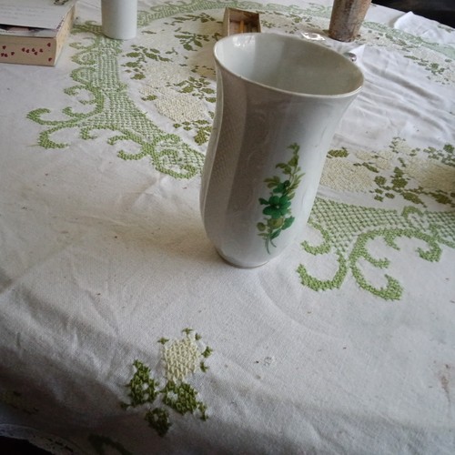Weiß grüne vase von - weiß-grüne,