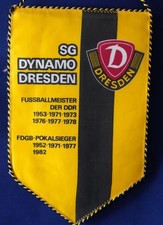 Sportwimpel - SG Dynamo Dresden - SIGNIERT i.d.Z. zwischen 1982 und 1989