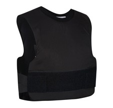 SCHUSSSICHERE UND STICHFESTE