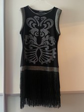 Kleid Schwarz Silber Fransen