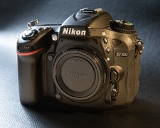 Nikon D7100 NEUWERTIG! Nur