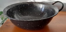 Vintage gesprenkelte Emaille Schale mit Henkel. Dia.  28cm