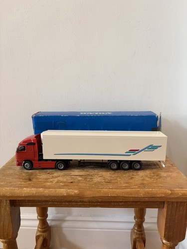 Conrad volvo fh12 4x2 - volvo,