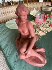 Figur Skulptur nackte Schönheit