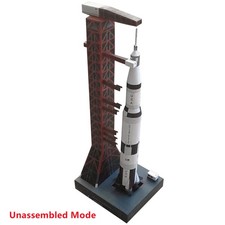 1/300 USS Saturn V