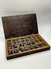 Monogramme Handsatz Bleisatz