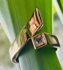 Goldfarbener Ring . Pierre Lang . Zirkonia. Gr. 10