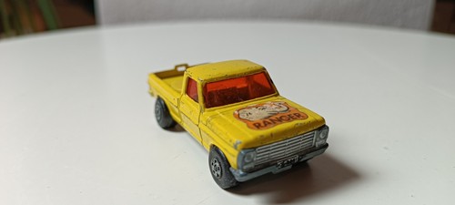 Matchbox wild life truck - wild,