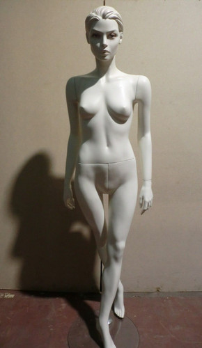 Mannequin schaufensterpuppe - mannequin,
