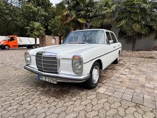 Mercedes-Benz 200 D Strich 8 / W 115 / Oldtimer