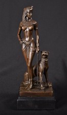 BRONZEFIGUR KLEOPATRA CLEOPATRA MIT PANTHER BRONZE SKULPTUR MARMORSOCKEL
