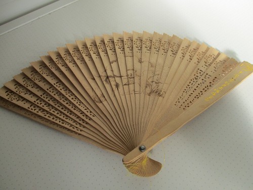 Chinesischer holzfächer - chinesischer,