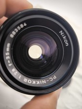 Nikon PC-NIKKOR 35 mm 1:2,8