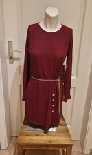 Rotes strickkleid mit - strickkleid,