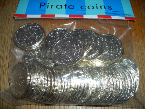 Piratenmünzen aus pappe - piratenmünzen,