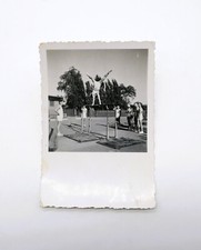 Foto - Frau - Frauen - Ohne Uniform - Sport - Stufenbarren - 2. Weltkrieg