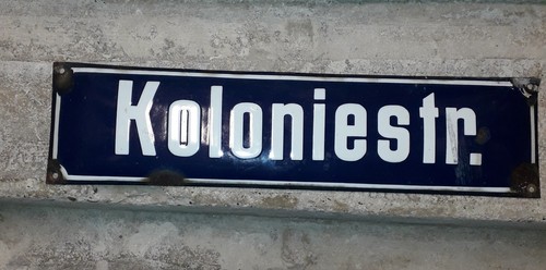 Altes straßenschild emaile - altes,