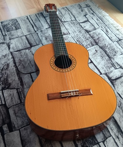 Aria a552 classic guitar - classic, in