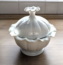 Bonboniere Deckeldose Zwiebel Blüte Porzellan weiß  Royal Fettau Bavaria Vintage