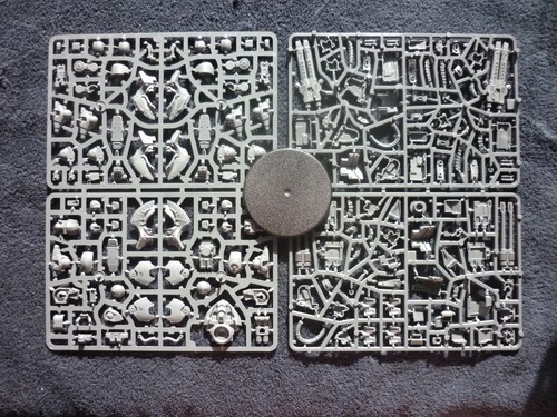 Horus heresy deredeo - horus,