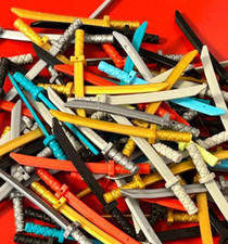 8 Stück Lego Ninjago Waffen