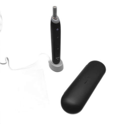 Oral series 5 plus - io,