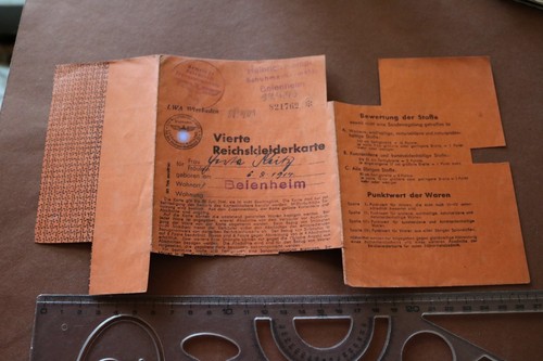 Alte vierte reichskleiderkarte - alte,