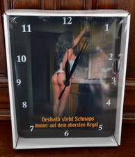 Wanduhr Blech " Schnaps " Blechwaren Fabrik Braunschweig GmbH 20 x 25 cm Neu