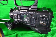 SONY PMW-F5, professionelle HD-4K Videokamera mit Extension Unit