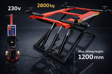 Reifendienst Scherenhebebühne