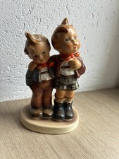 porzellan figur Hummel farbig