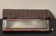 "CHROMONIKA III" CHROMATISCHE